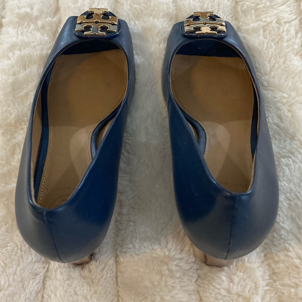 Tory Burch Navy Blue Peep-Toe Heels - Picture 5 of 7